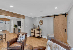 111 Sanborn Avenue - Photo 22