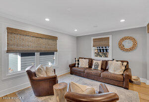 111 Sanborn Avenue - Photo 33