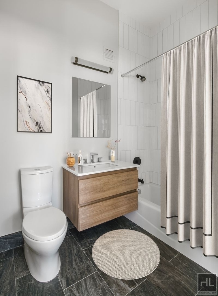 West 55th Street - Photo 7