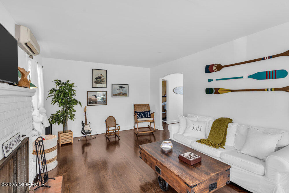 99 River Court - Photo 2