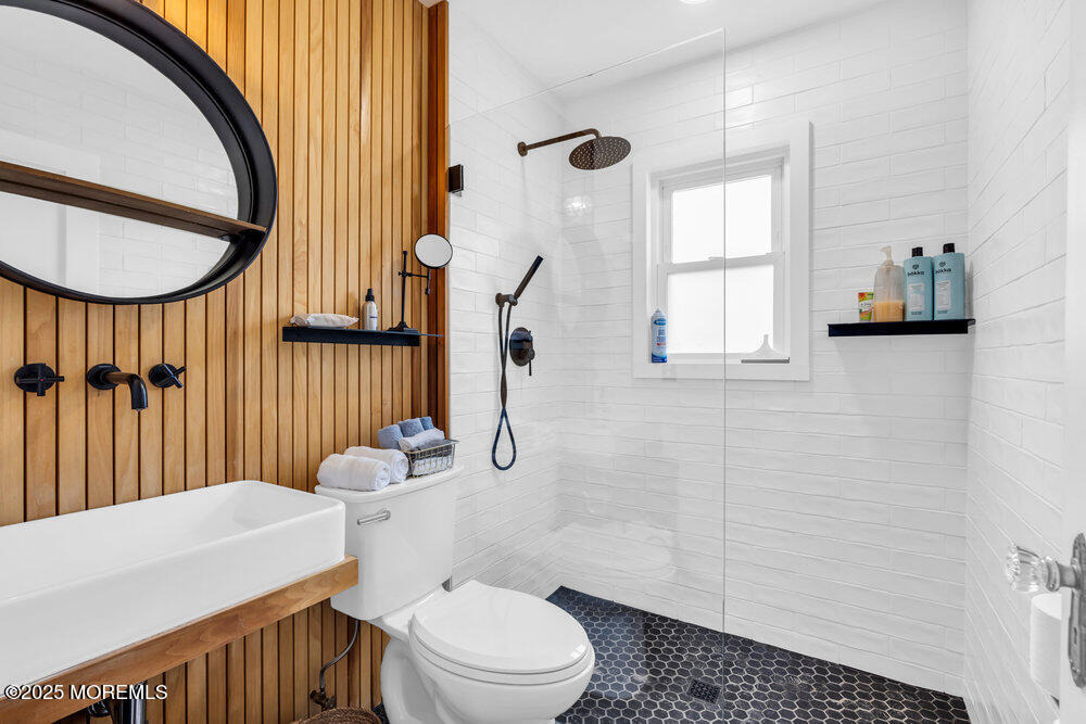 99 River Court - Photo 3