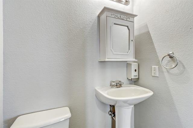 5832 Arena Circle - Photo 10
