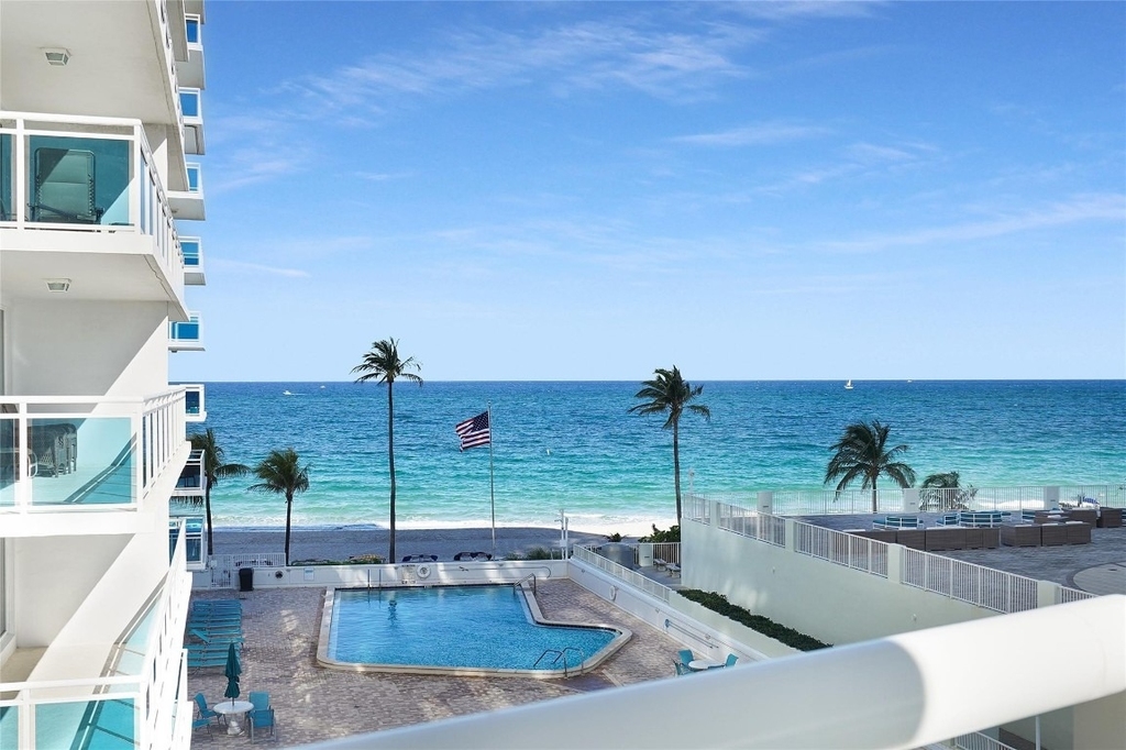 3430 Galt Ocean Drive - Photo 38