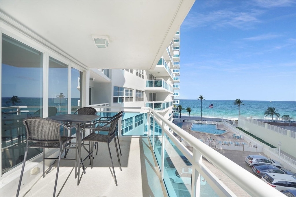 3430 Galt Ocean Drive - Photo 36