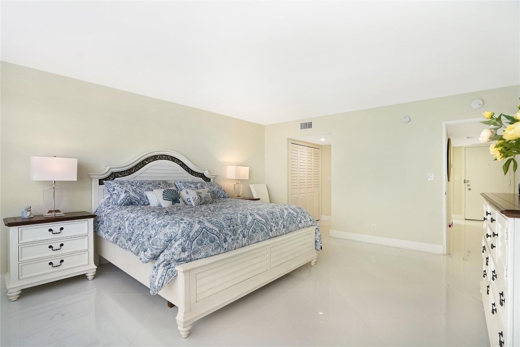 3430 Galt Ocean Drive - Photo 26
