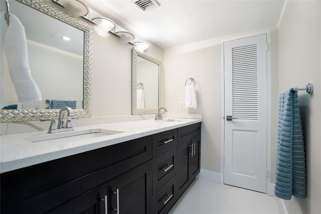 3430 Galt Ocean Drive - Photo 30