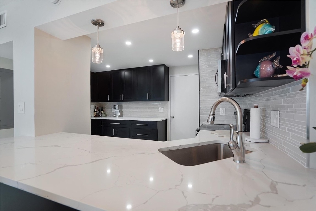3430 Galt Ocean Drive - Photo 17