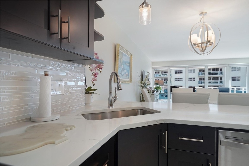 3430 Galt Ocean Drive - Photo 21