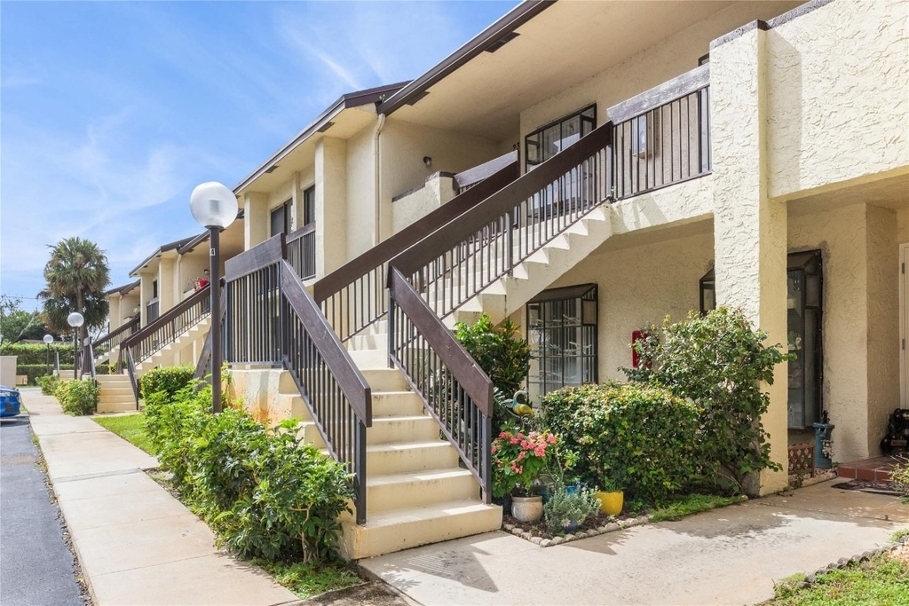 2067 Sw 15th Street - Photo 25