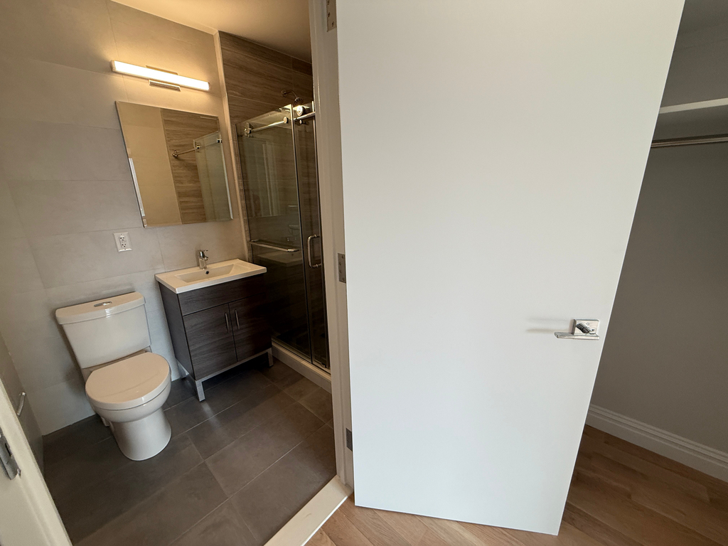 West 48th Street - Photo 7