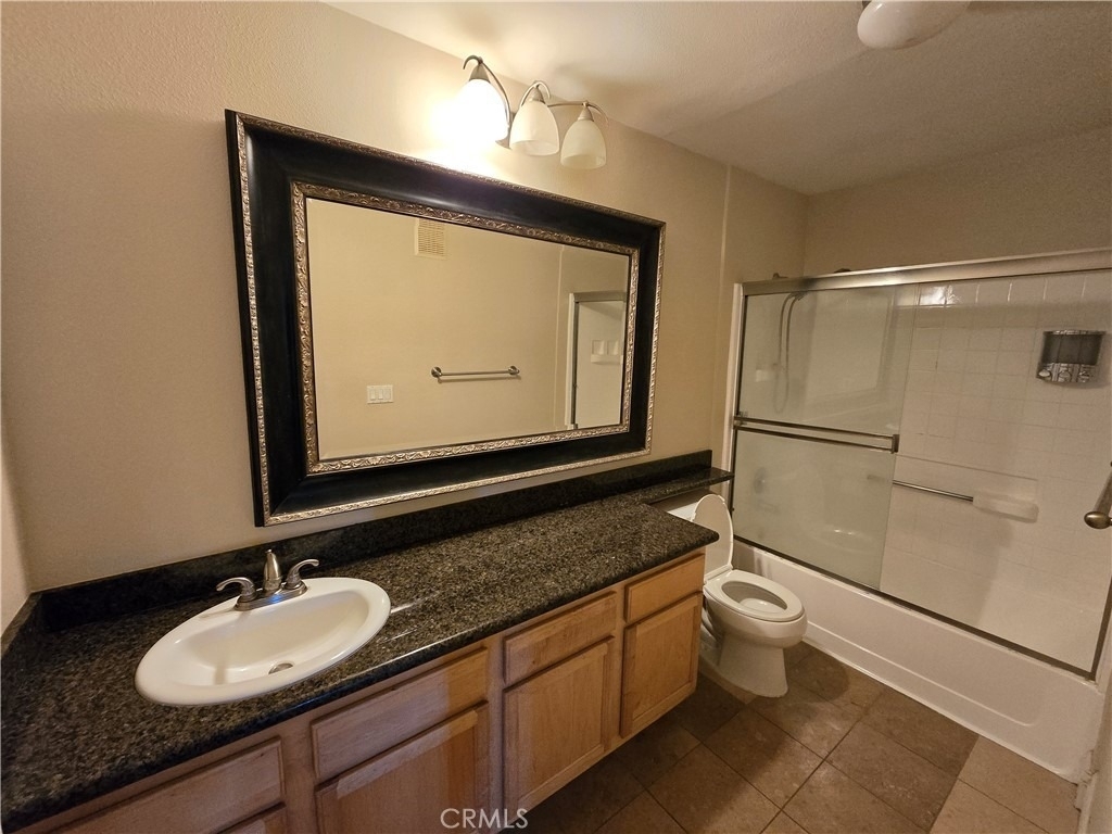 2275 Del Mar Way - Photo 2