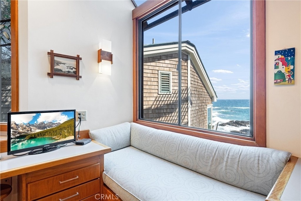 1911 Ocean Way - Photo 9