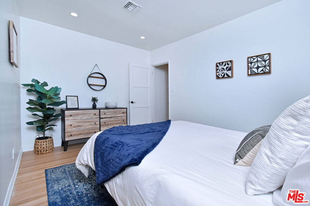 6167 Costello Avenue - Photo 31
