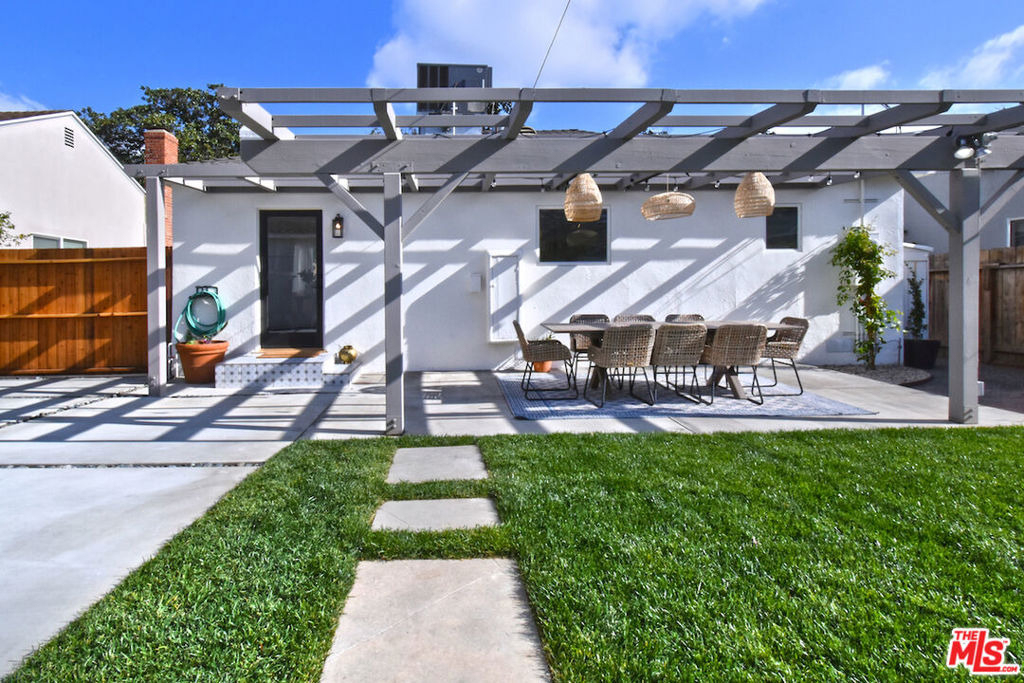 6167 Costello Avenue - Photo 44
