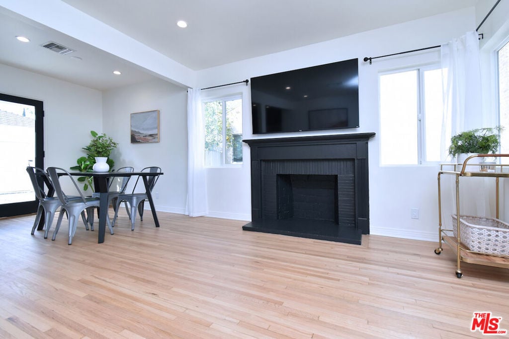 6167 Costello Avenue - Photo 16
