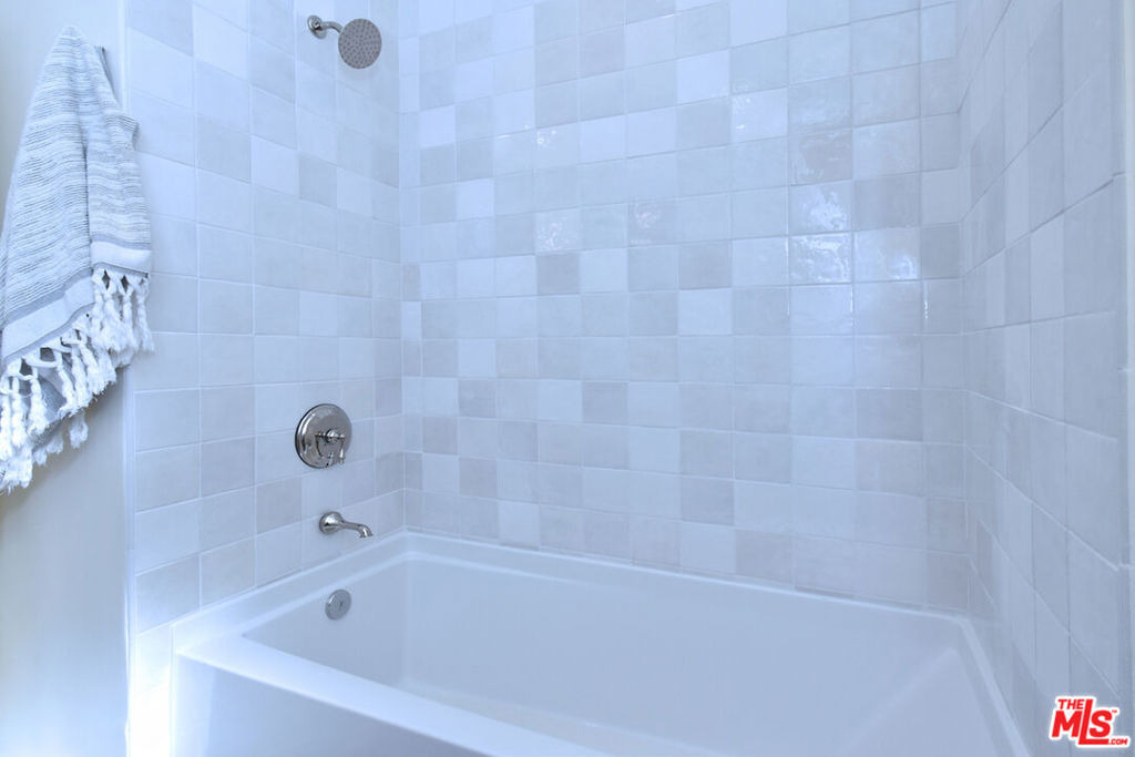 6167 Costello Avenue - Photo 27