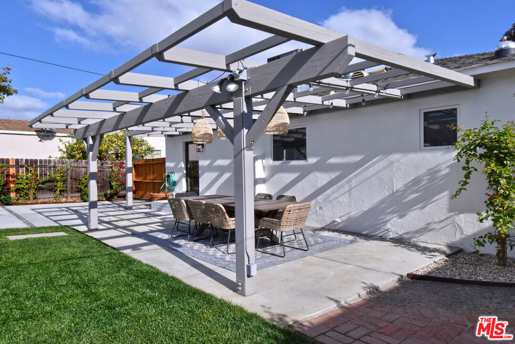 6167 Costello Avenue - Photo 40