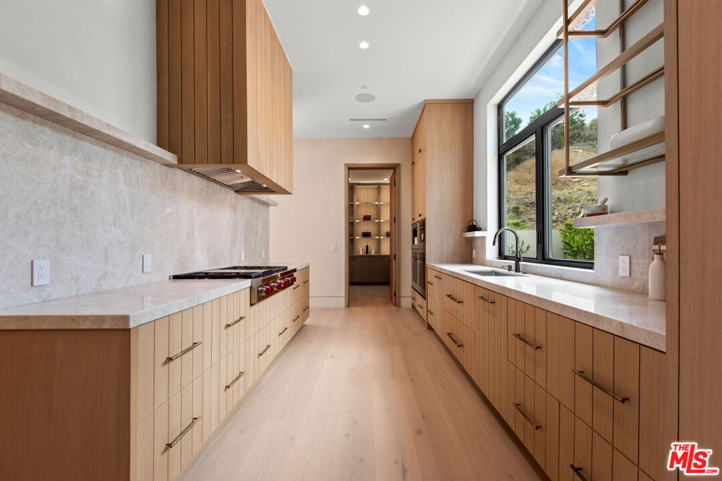 5340 Whitman - Photo 10