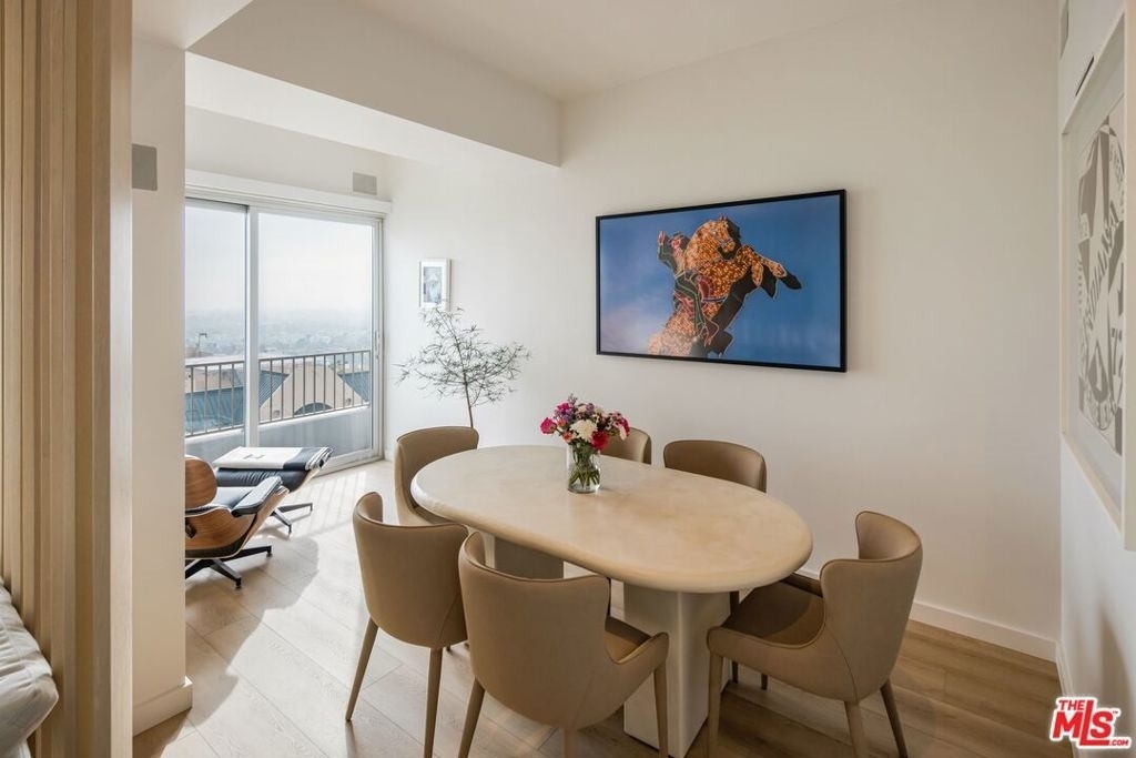 10501 Wilshire Boulevard - Photo 5