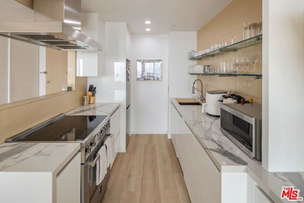10501 Wilshire Boulevard - Photo 9