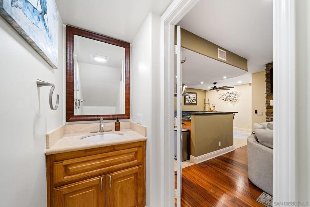 886 Felspar St - Photo 33