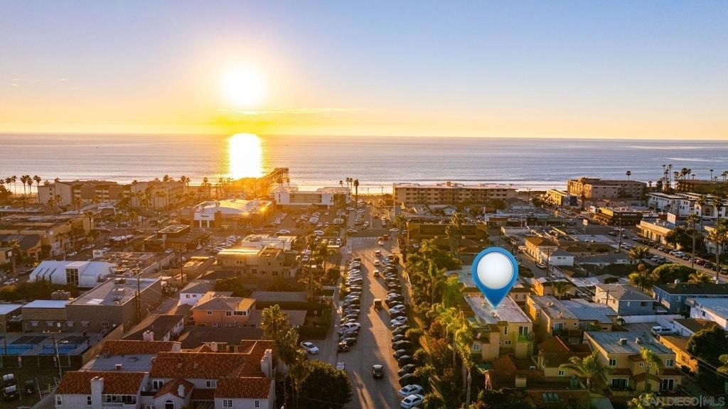 886 Felspar St - Photo 44
