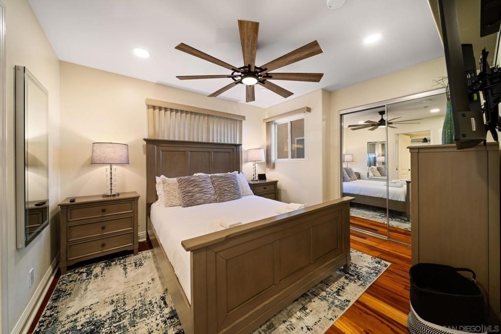 886 Felspar St - Photo 18