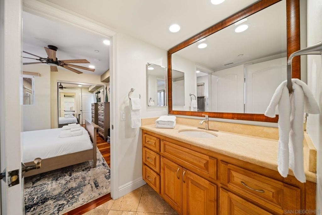 886 Felspar St - Photo 24