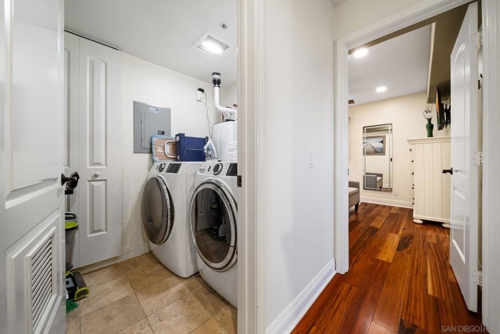 886 Felspar St - Photo 35