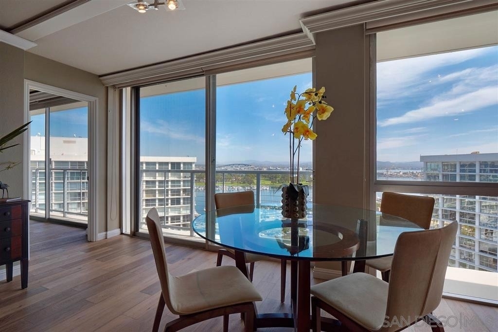 1720 Avenida Del Mundo - Photo 3