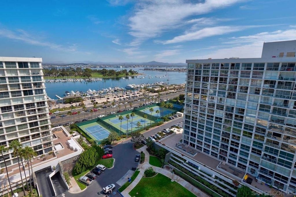 1720 Avenida Del Mundo - Photo 0