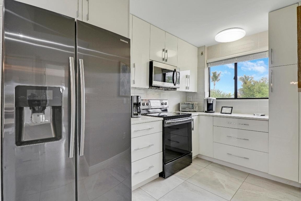 360 Bella Vista Court N - Photo 10