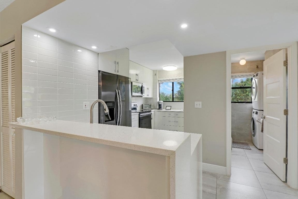 360 Bella Vista Court N - Photo 8