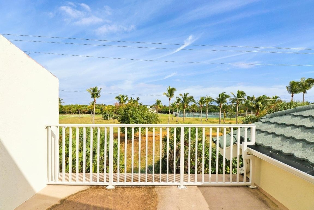 360 Bella Vista Court N - Photo 26