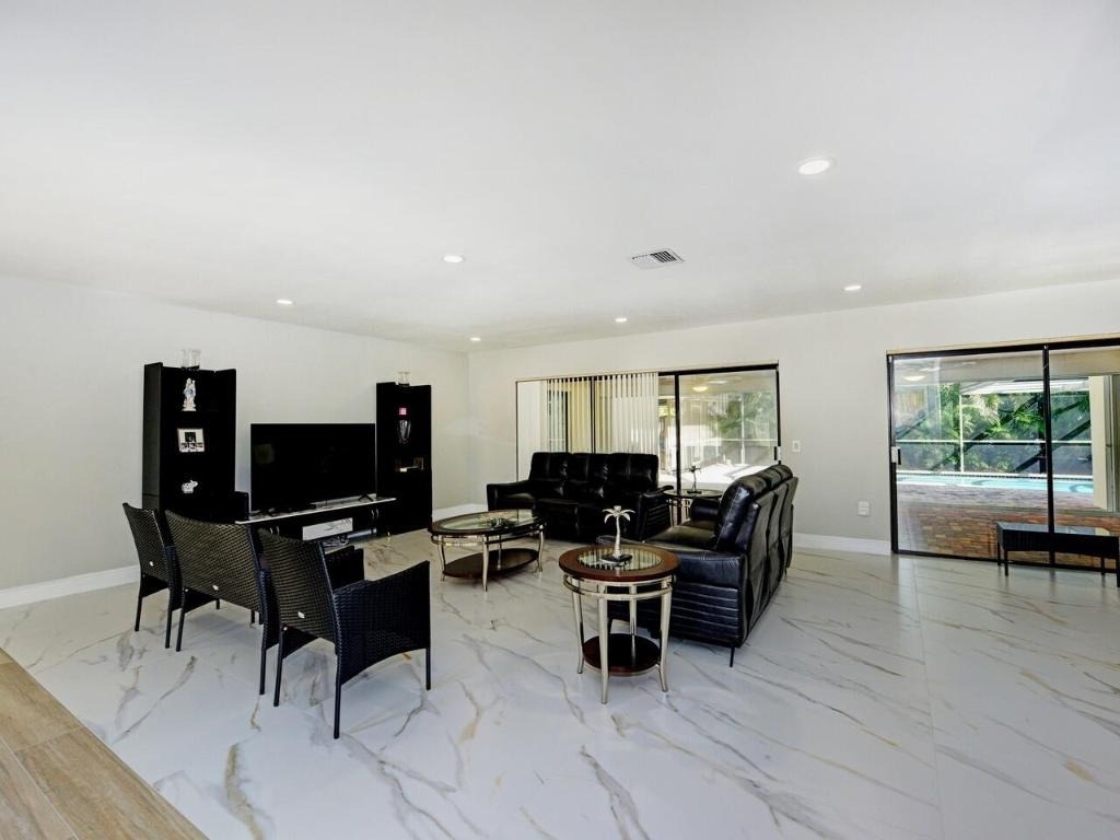 5979 Pinebrook Drive - Photo 8
