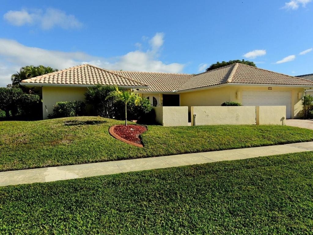 5979 Pinebrook Drive - Photo 1