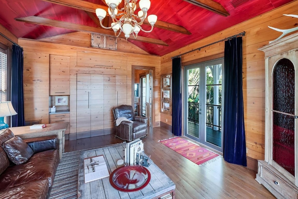 137 S Oak Street - Photo 18