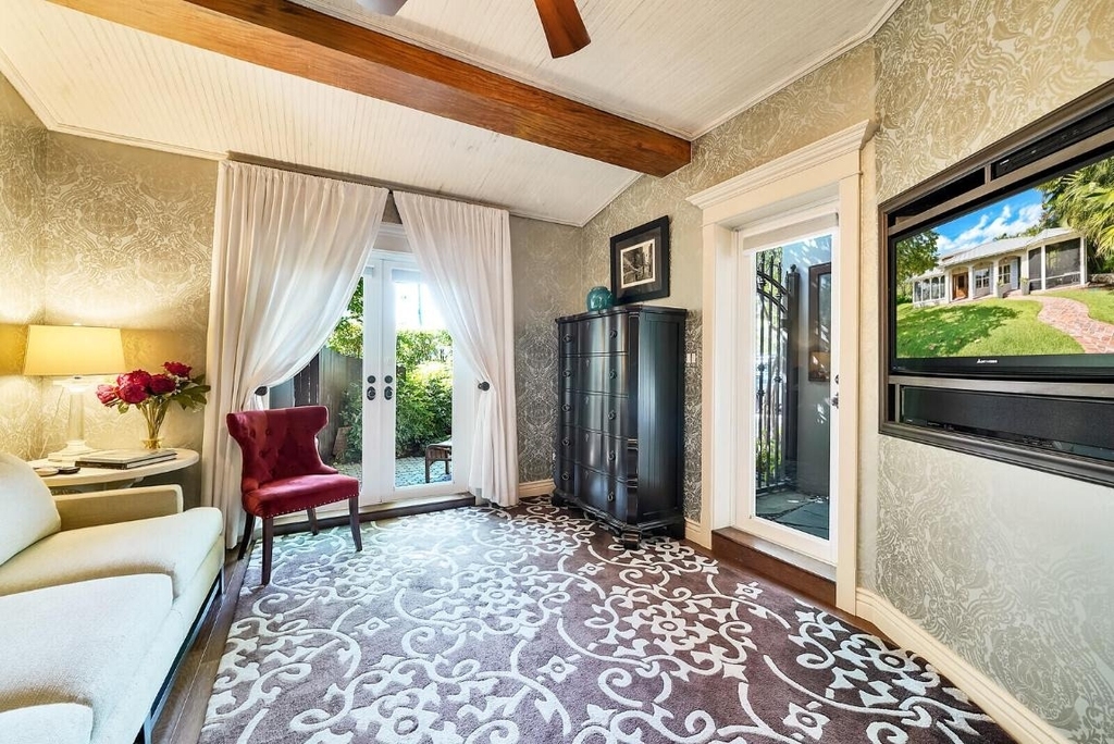 137 S Oak Street - Photo 41