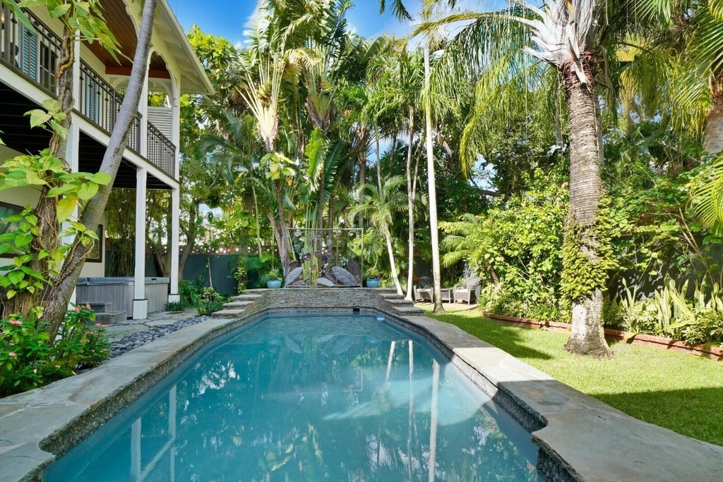 137 S Oak Street - Photo 30