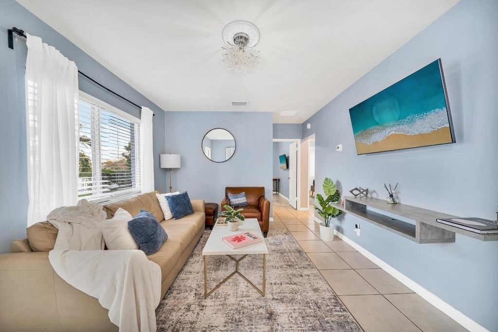 3331 Lake Avenue - Photo 1