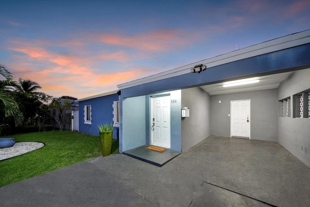 3331 Lake Avenue - Photo 30