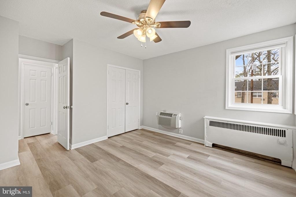 235 N George Mason Drive - Photo 17