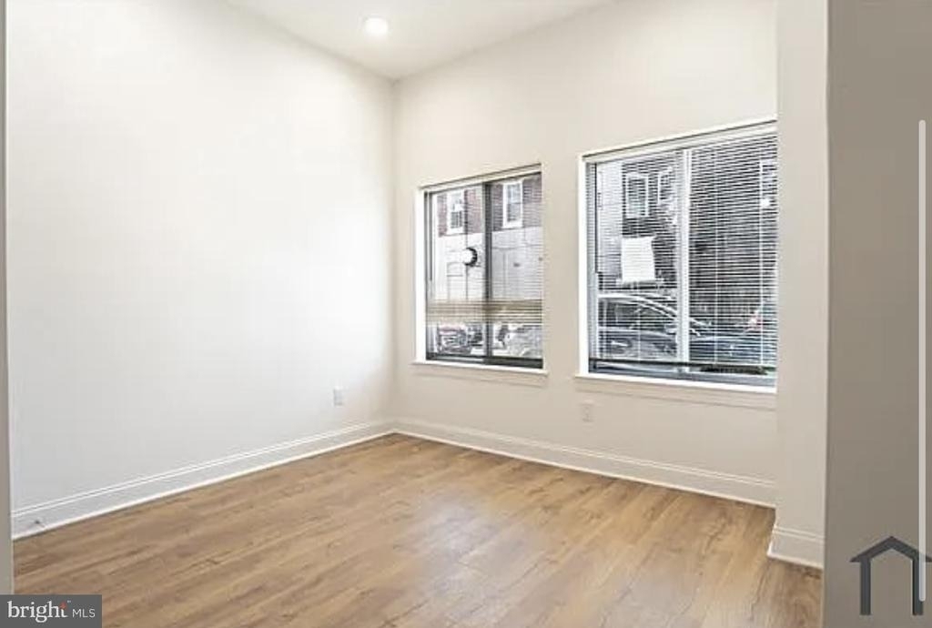 653 N Preston Street - Photo 2