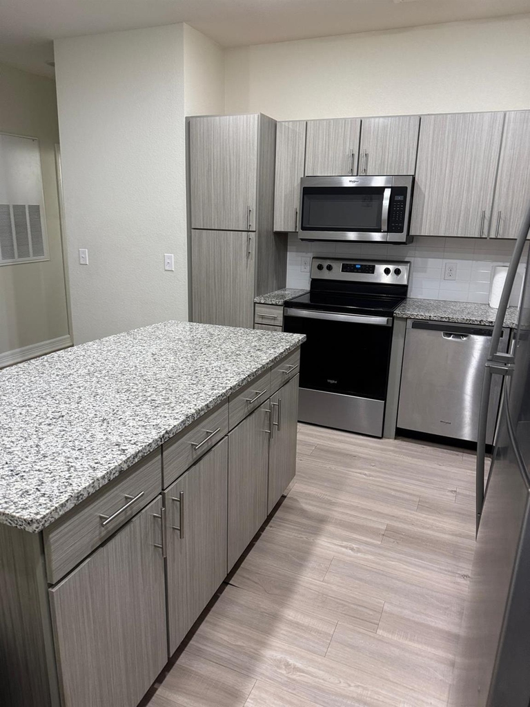 1201 W Whitestone Blvd Blvd - Photo 5