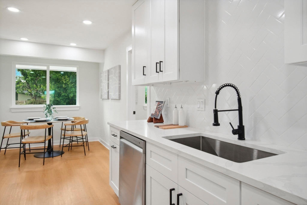 10219 W Rutland Vlg - Photo 9