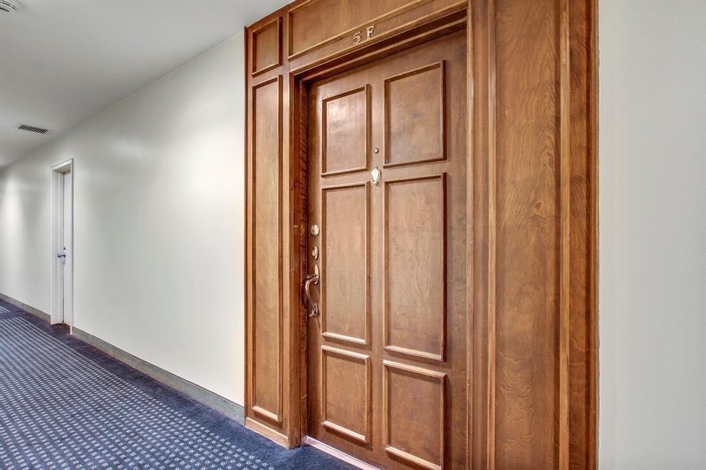 1801 Lavaca St - Photo 2