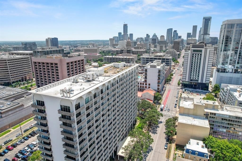 1801 Lavaca St - Photo 1