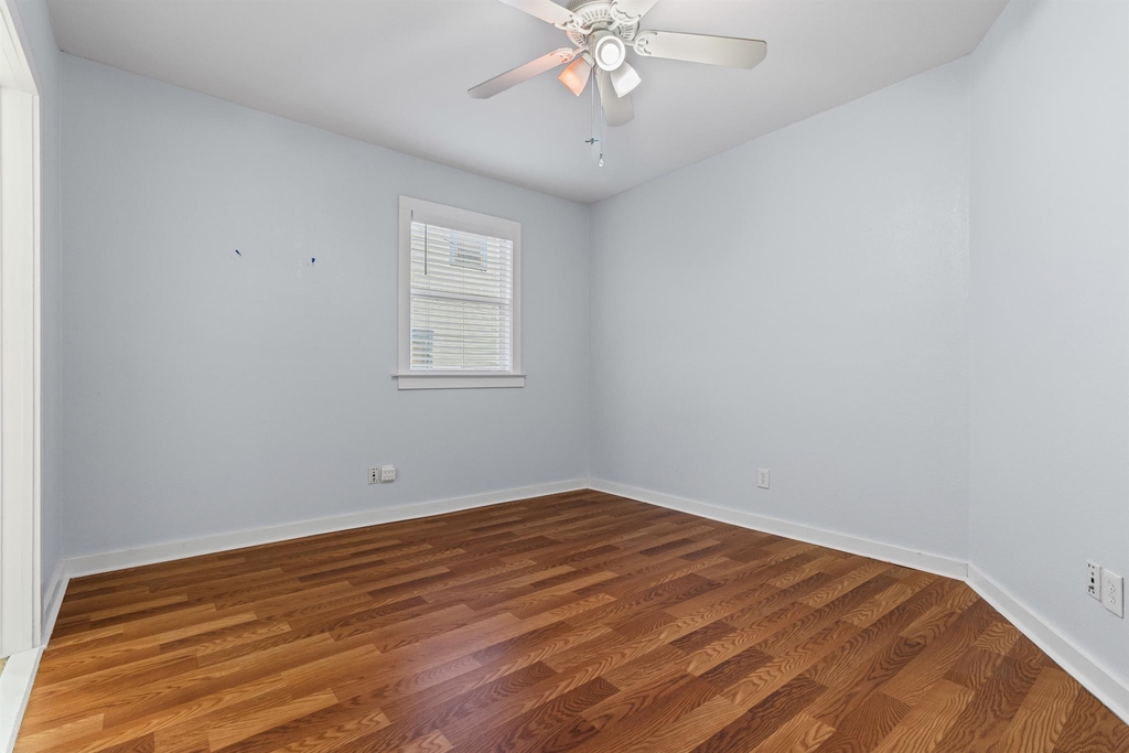 84 Waller St - Photo 12