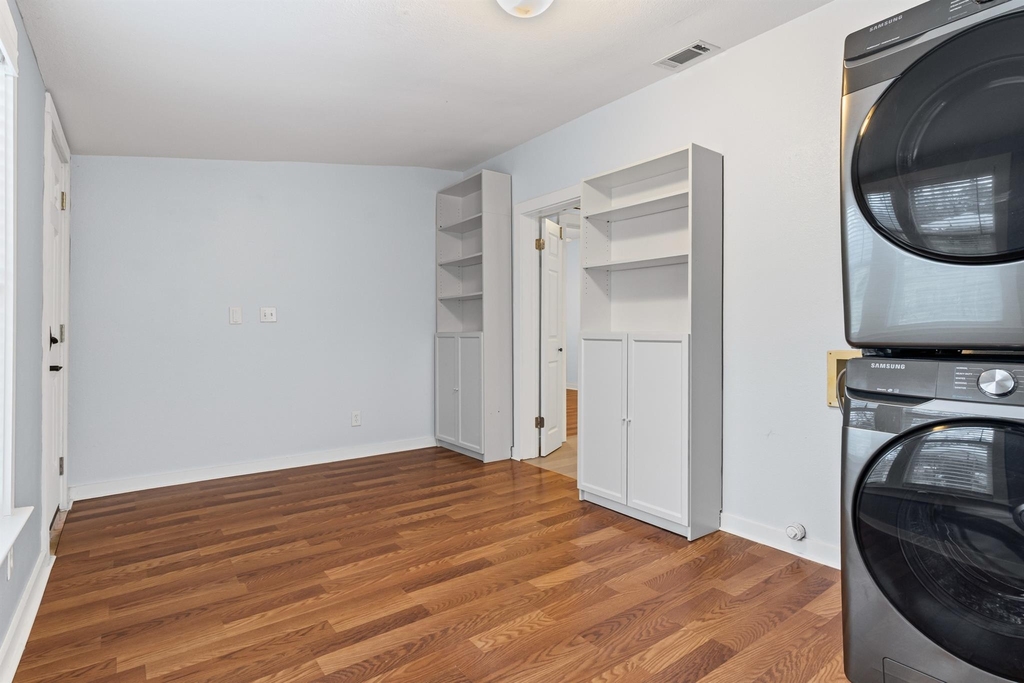 84 Waller St - Photo 18