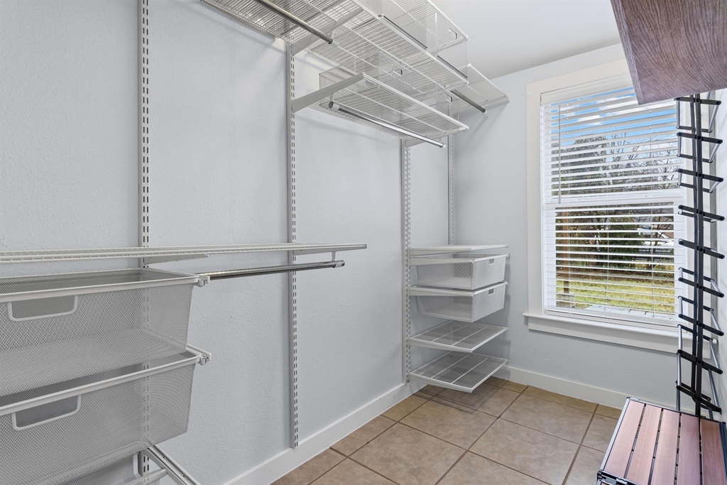 84 Waller St - Photo 16